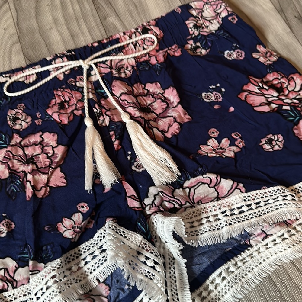 Navy Floral Summer Shorts - Picture 2 of 3
